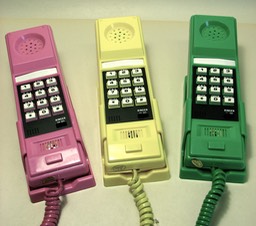 TÃ©lÃ©phone Fluo-1980.JPG